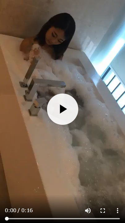 【動画あり】JK「泡風呂なうw」乳首見えてるのに気付かずにツイッターに動画をあげてしまう